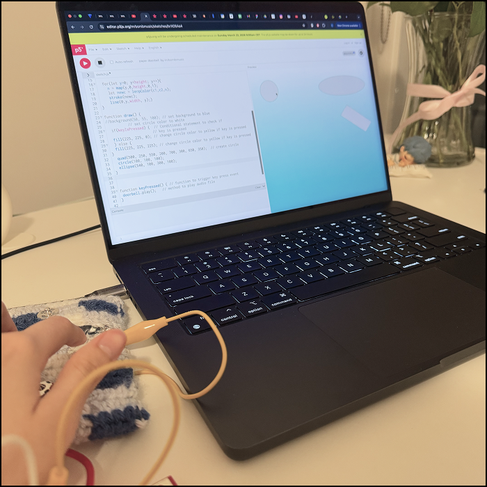 Learning how to create gradients with p5.js, modifying colours and using different variables